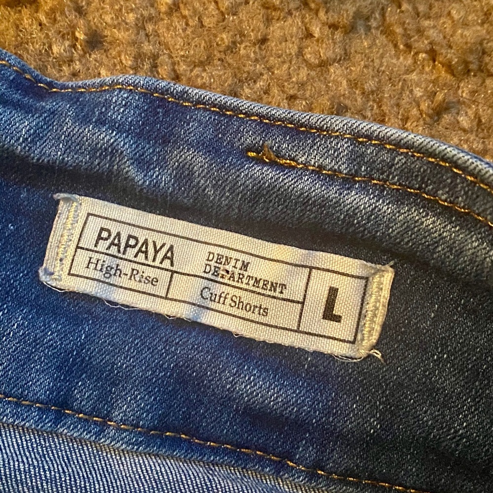 PAPAYA HIGH RISE CUFF SHORTS Size Large - Picture 6 of 13